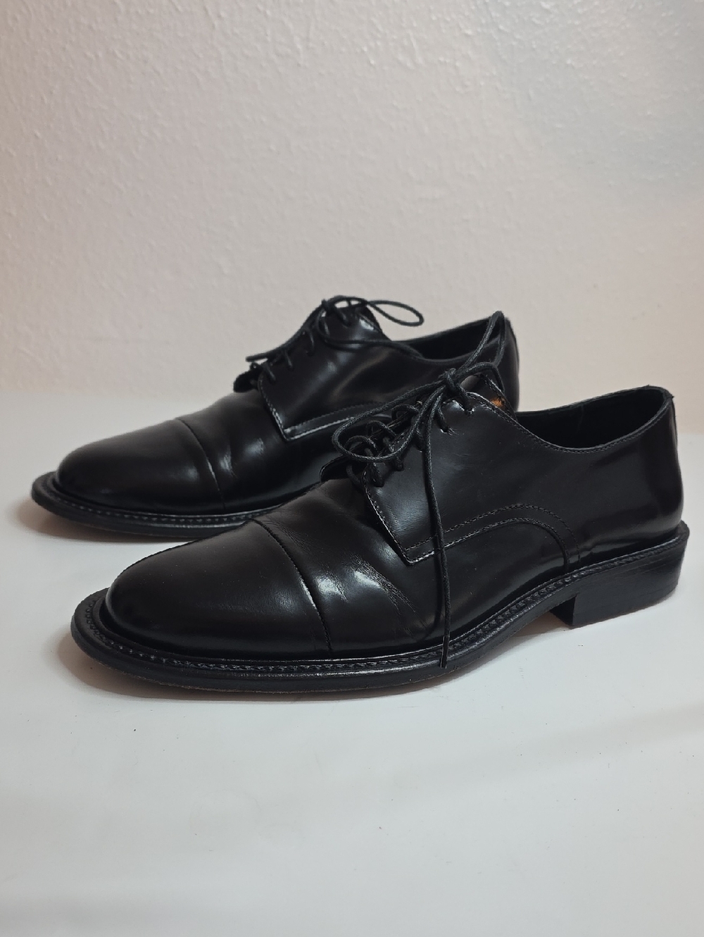 VIA SPIGA ELEGANT SLEEK SHINE OXFORDS BLACK LEATHER CAP TOE MENS 7.5 LIKE NEW